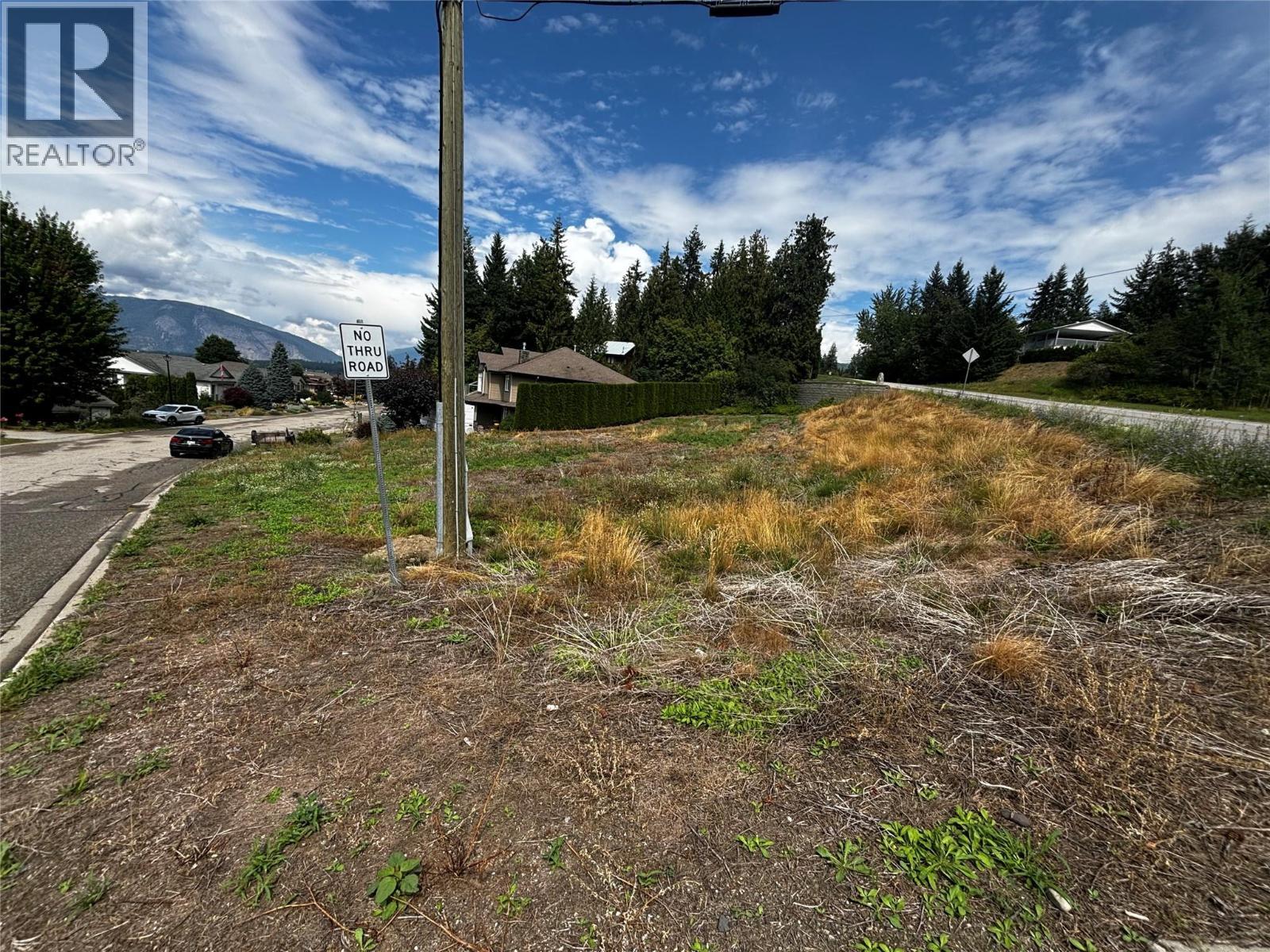 16 St Se Street Se Unit# 870. Salmon Arm, British Columbia