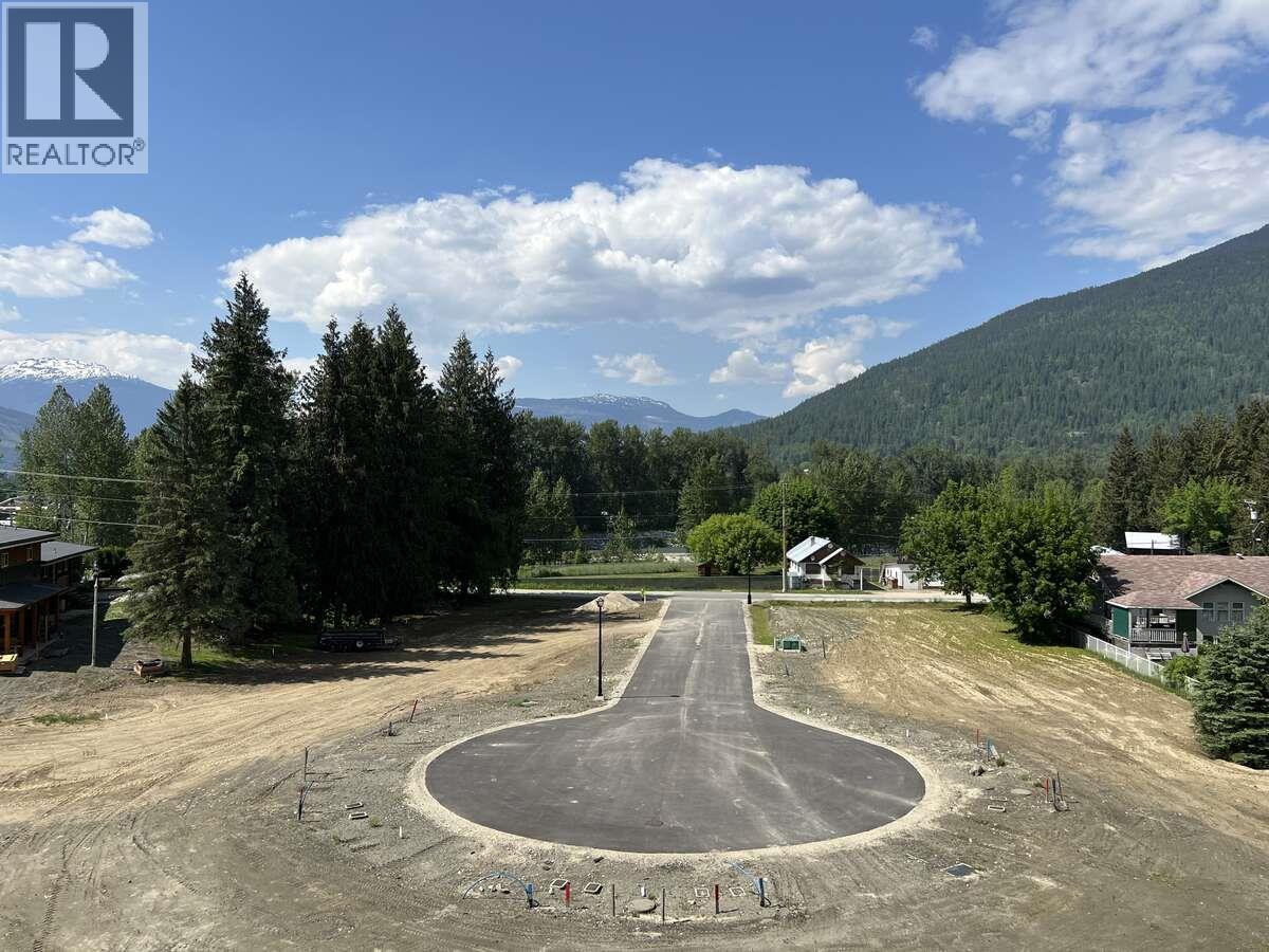 Sl 2, 4-1445 Illecillewaet Road. Revelstoke, British Columbia