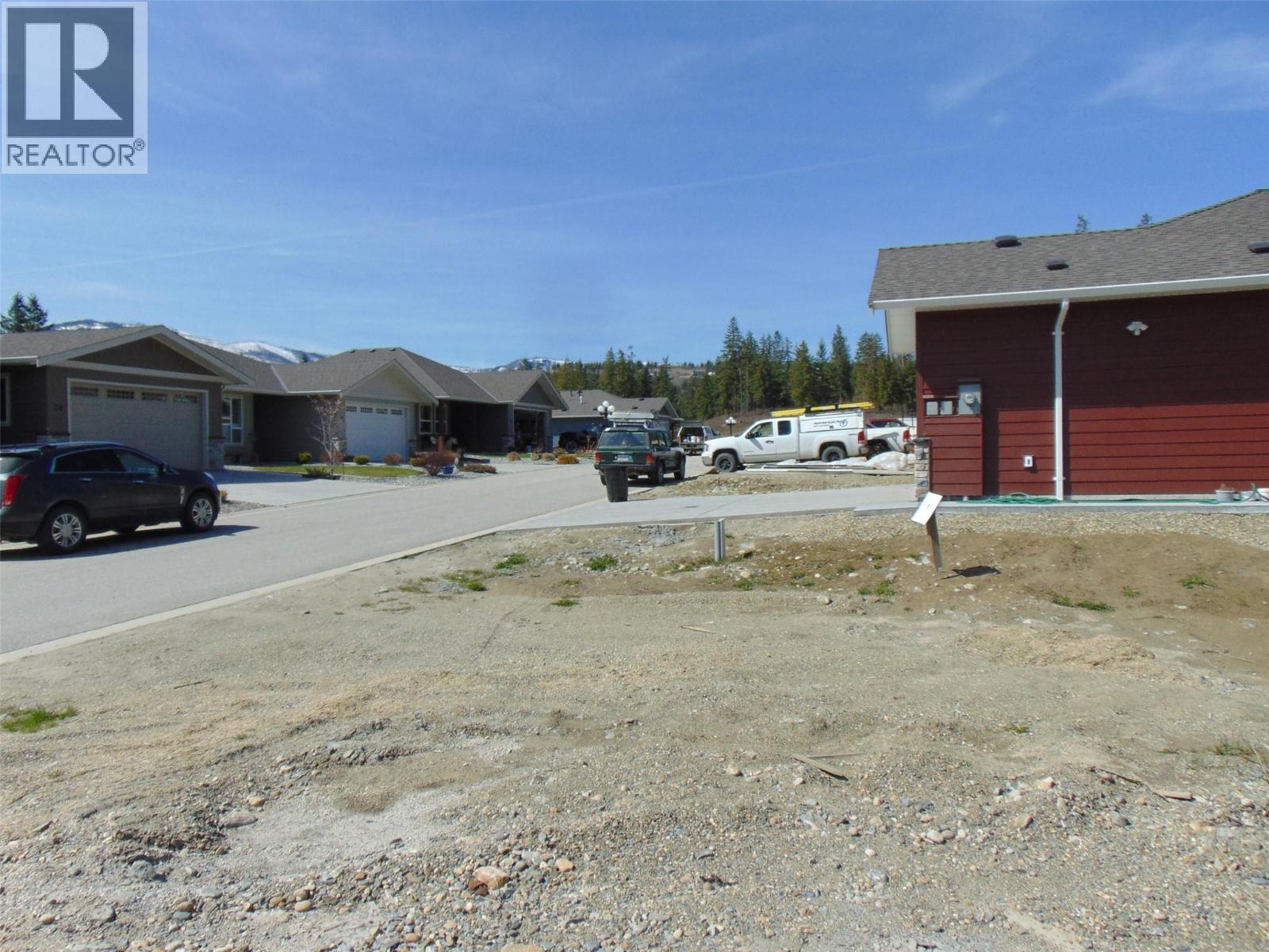 2715 Golf Course Drive Unit# 17. Blind Bay, British Columbia
