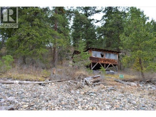 7080 Little Shuswap Lake. Chase, British Columbia