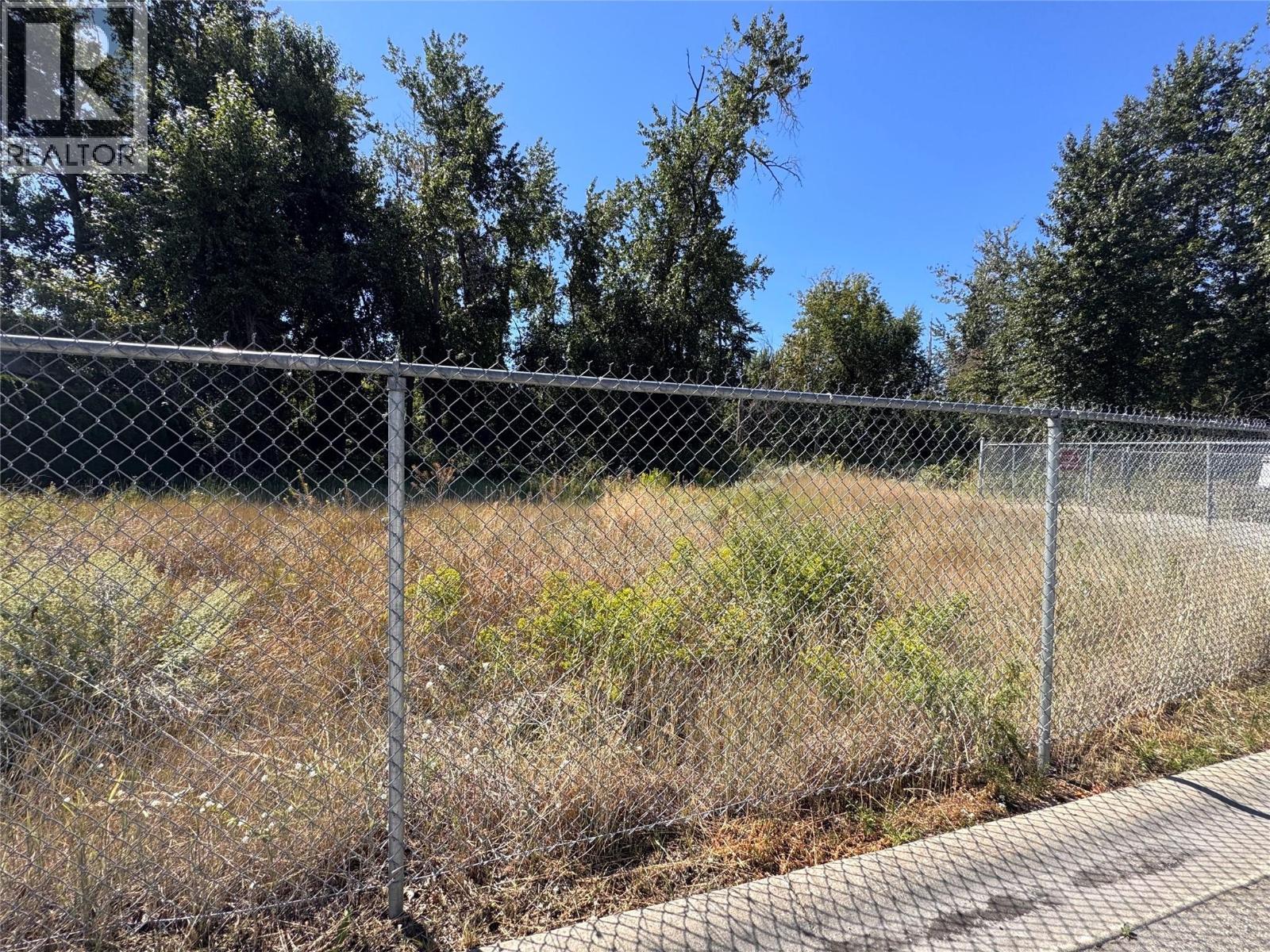 2200 53 Avenue Unit# 108. Vernon, British Columbia