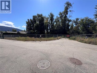 2200 53 Avenue Unit# 108. Vernon, British Columbia