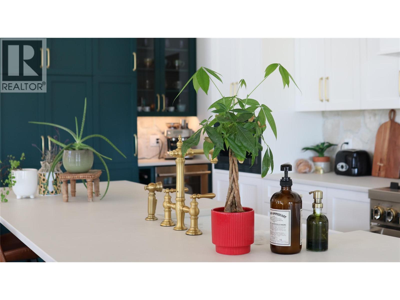 7850 Redwing Road. Vernon, British Columbia