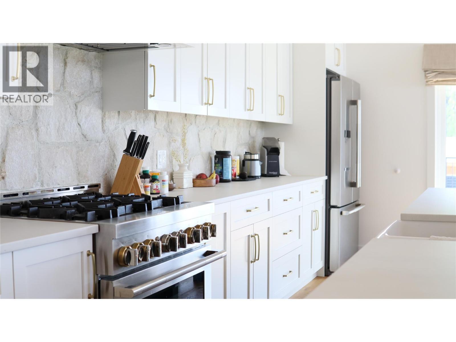 7850 Redwing Road. Vernon, British Columbia