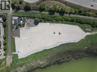 7850 Redwing Road. Vernon, British Columbia