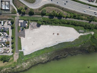 7850 Redwing Road. Vernon, British Columbia