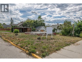 2500 30 Avenue Unit# Lot 2. Vernon, British Columbia