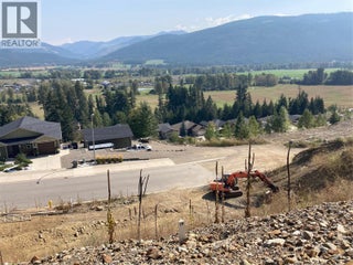 1730 Gallon Avenue. Lumby, British Columbia