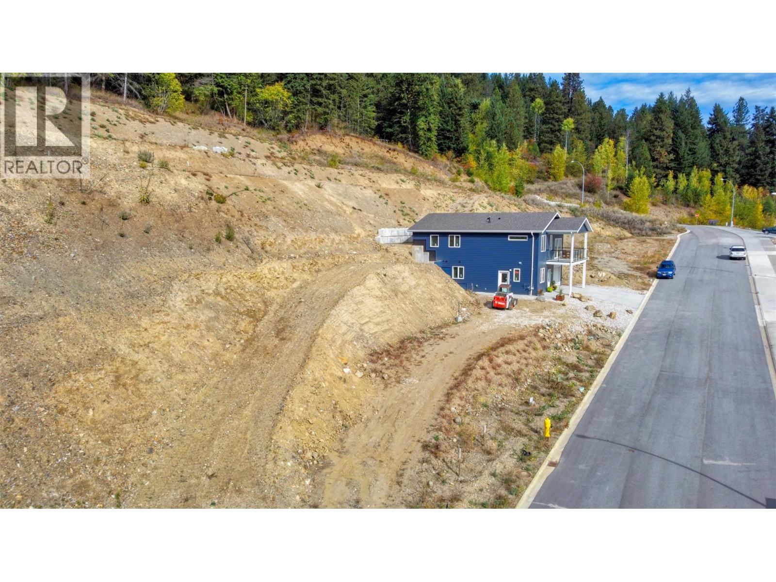 1730 Gallon Avenue. Lumby, British Columbia