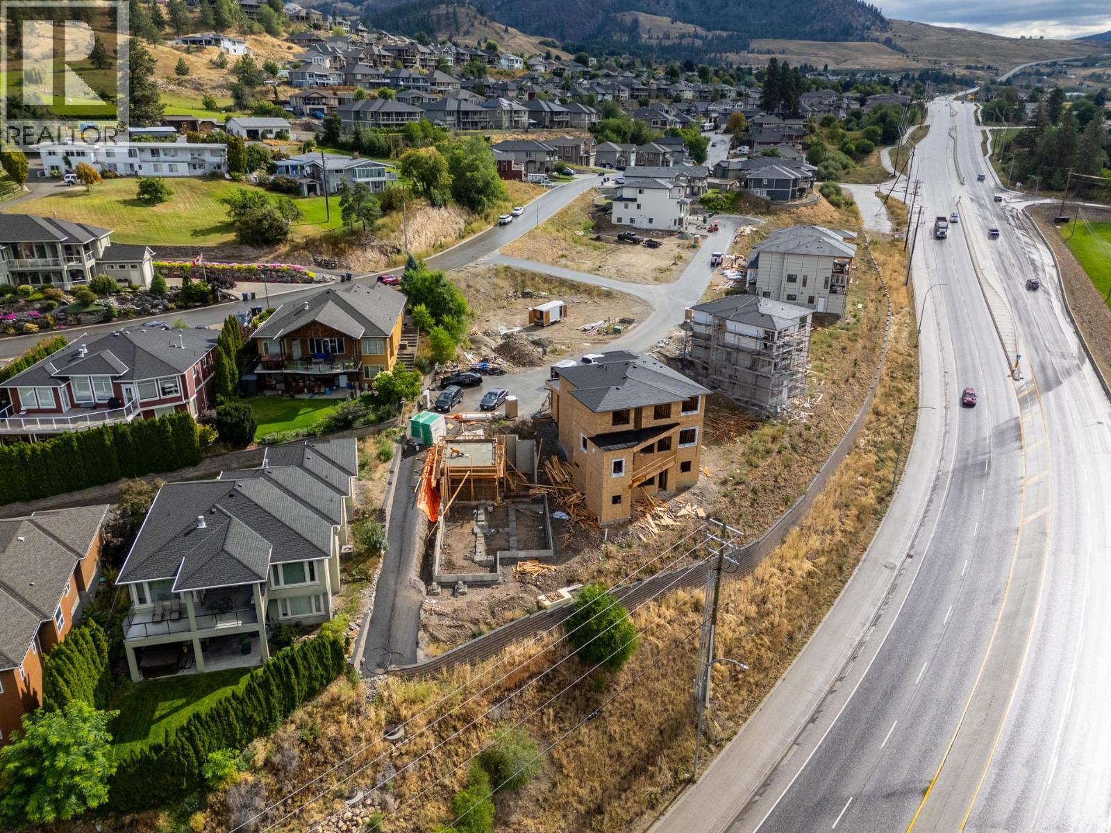 1144 Hume Avenue. Kelowna, British Columbia