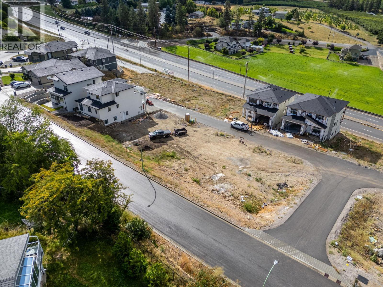 1144 Hume Avenue. Kelowna, British Columbia