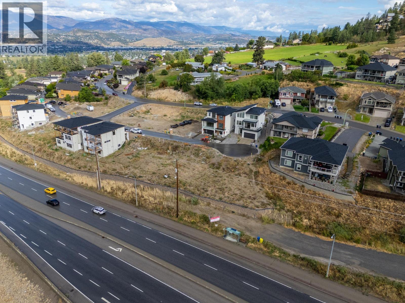 1112 Hume Avenue. Kelowna, British Columbia