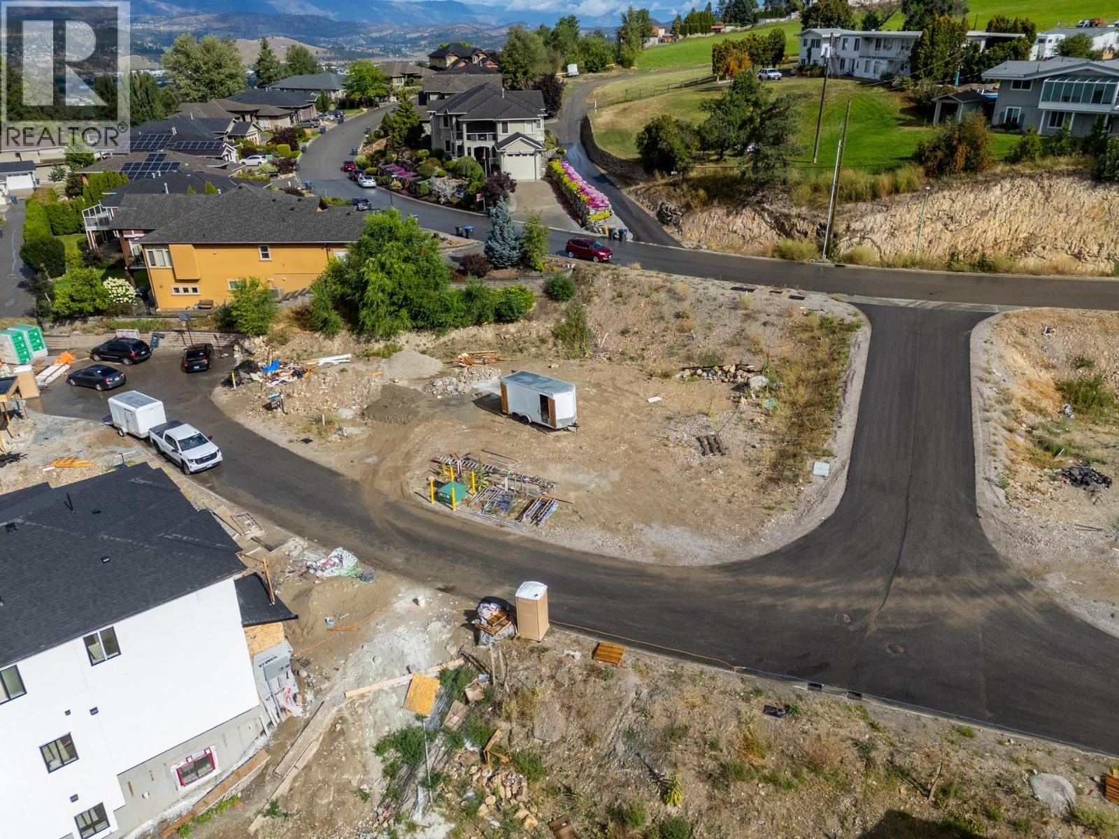 1112 Hume Avenue. Kelowna, British Columbia