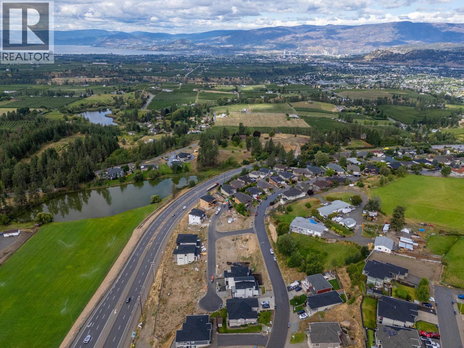 1112 Hume Avenue. Kelowna, British Columbia