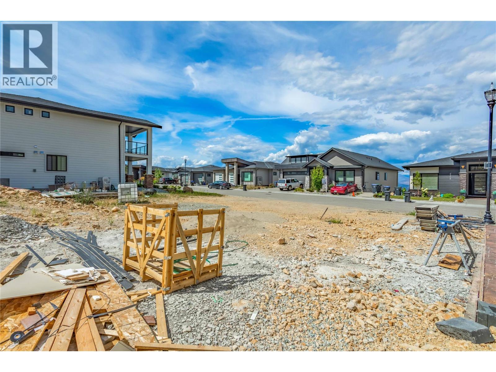 2263 Lavetta Drive. Kelowna, British Columbia