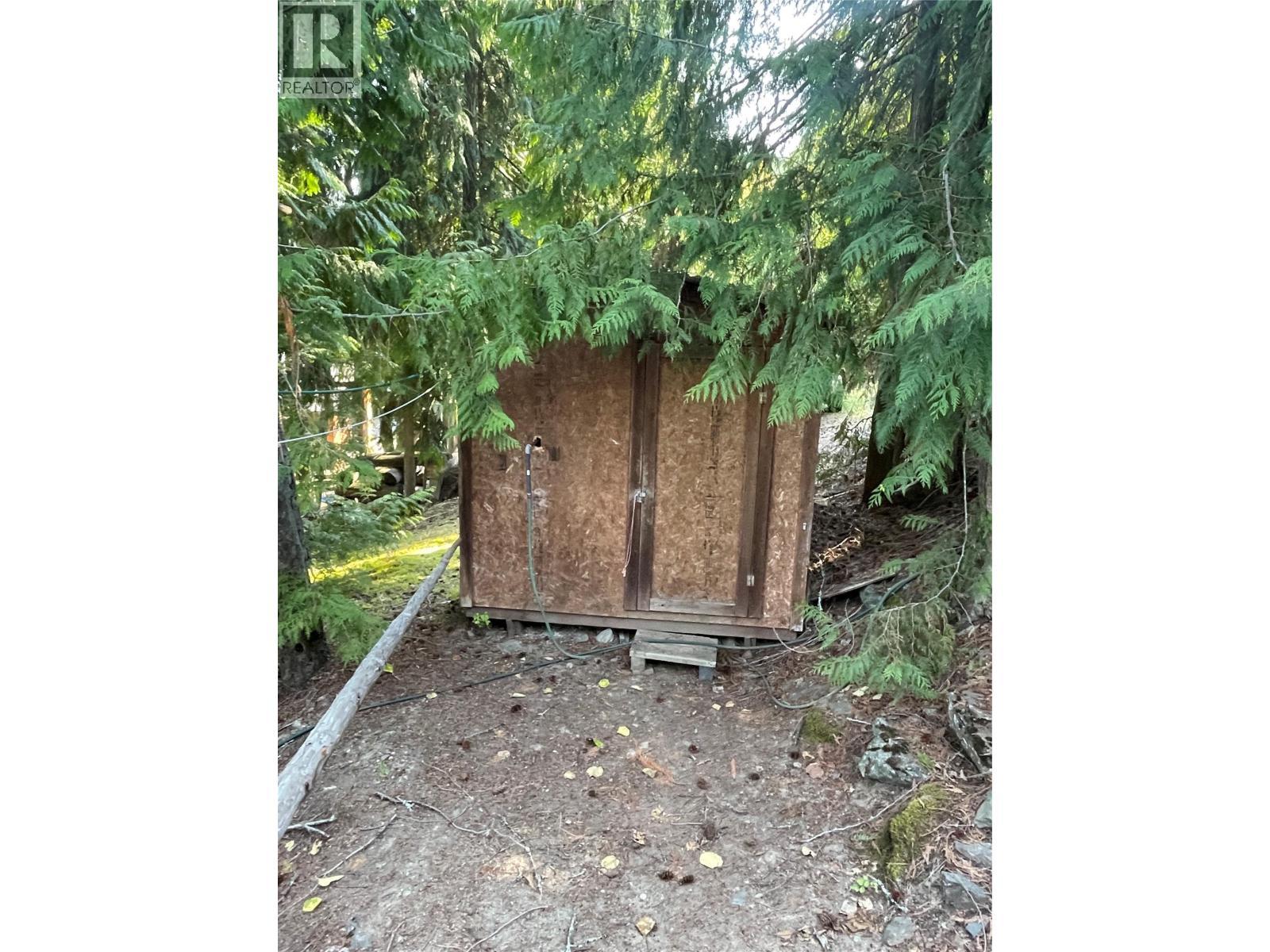 4255 Justin Road. Eagle Bay, British Columbia