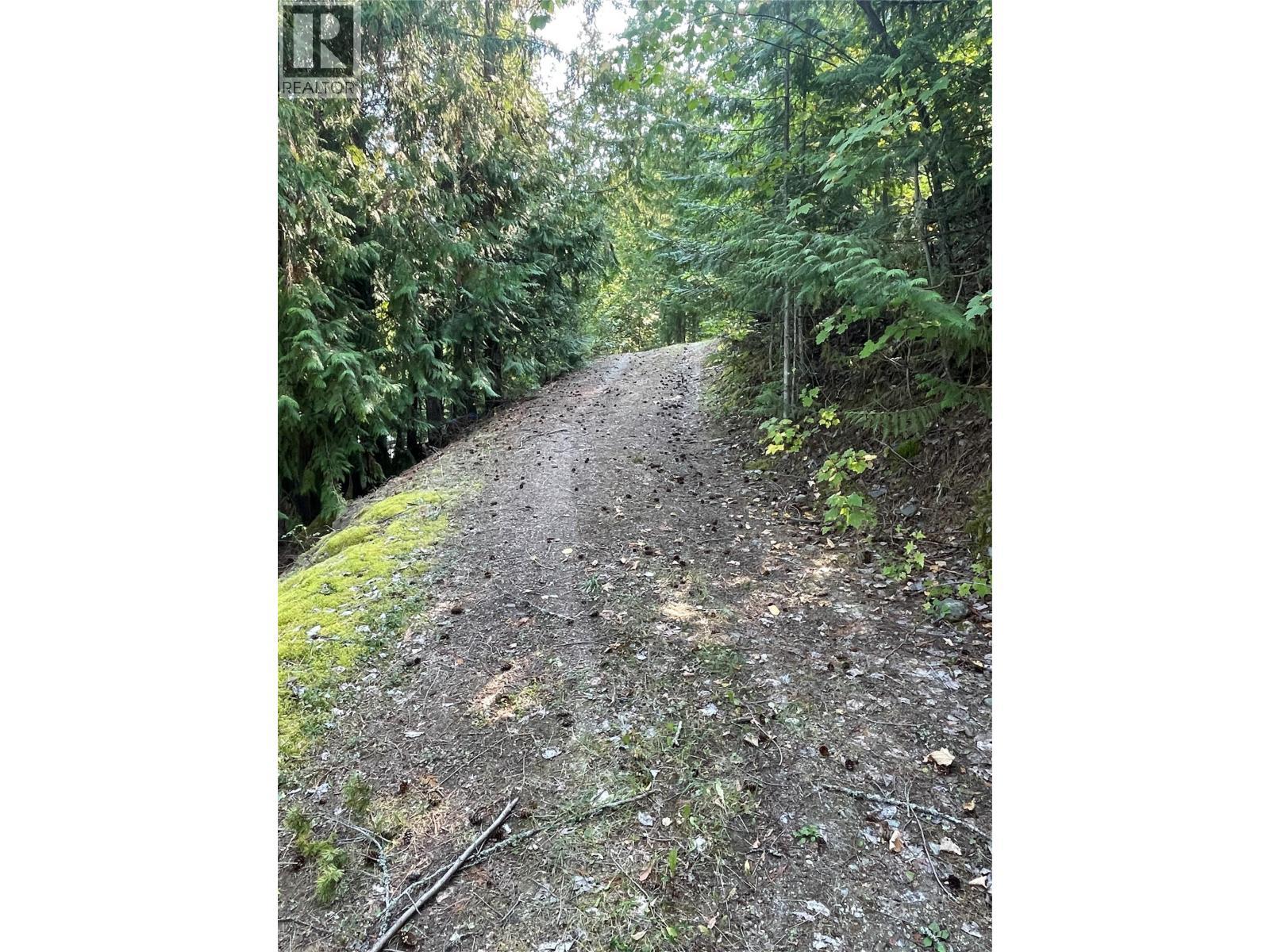 4255 Justin Road. Eagle Bay, British Columbia