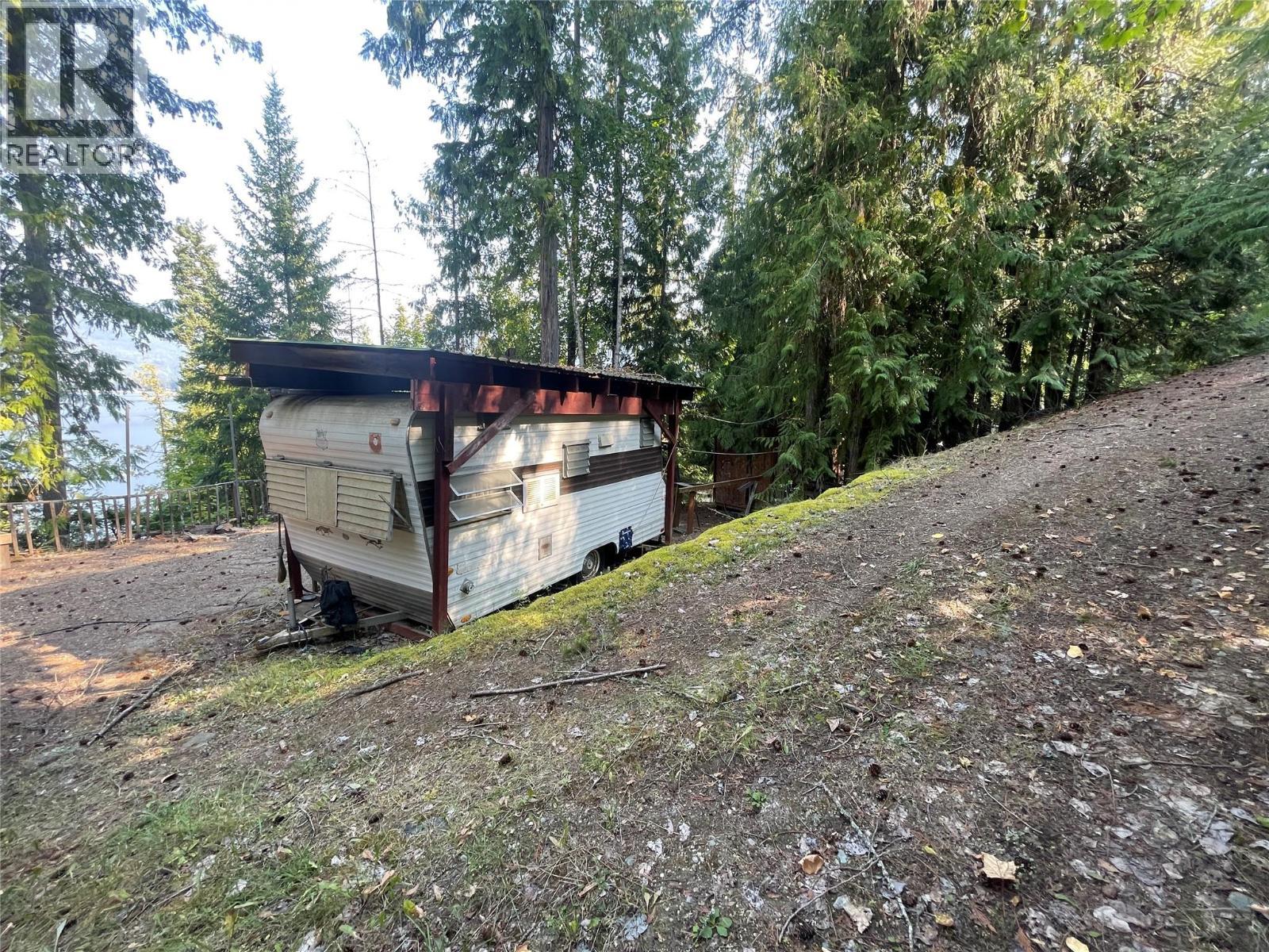 4255 Justin Road. Eagle Bay, British Columbia