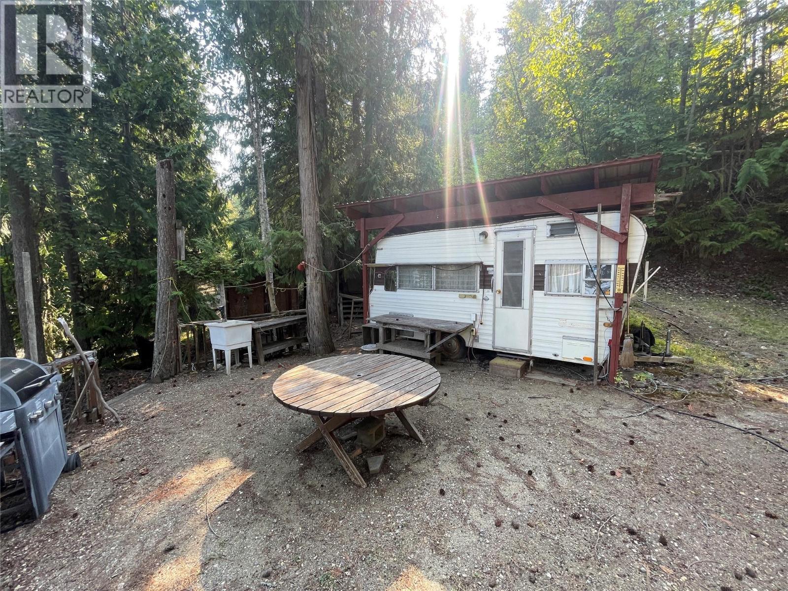4255 Justin Road. Eagle Bay, British Columbia