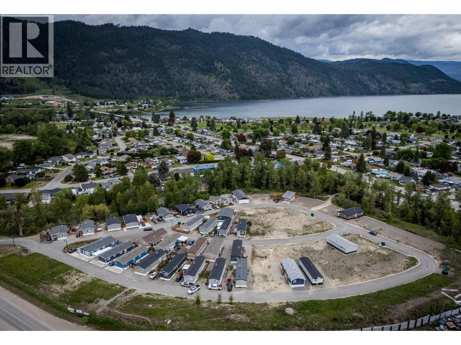 235 Aylmer Road Unit# 32 Lot# 32. Chase, British Columbia