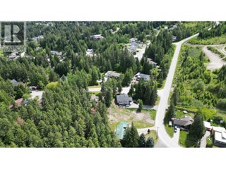 2902 Cedar Drive. Sorrento, British Columbia