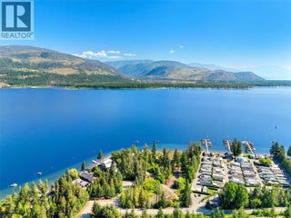 663 Waverly Park Frontage Road. Sorrento, British Columbia