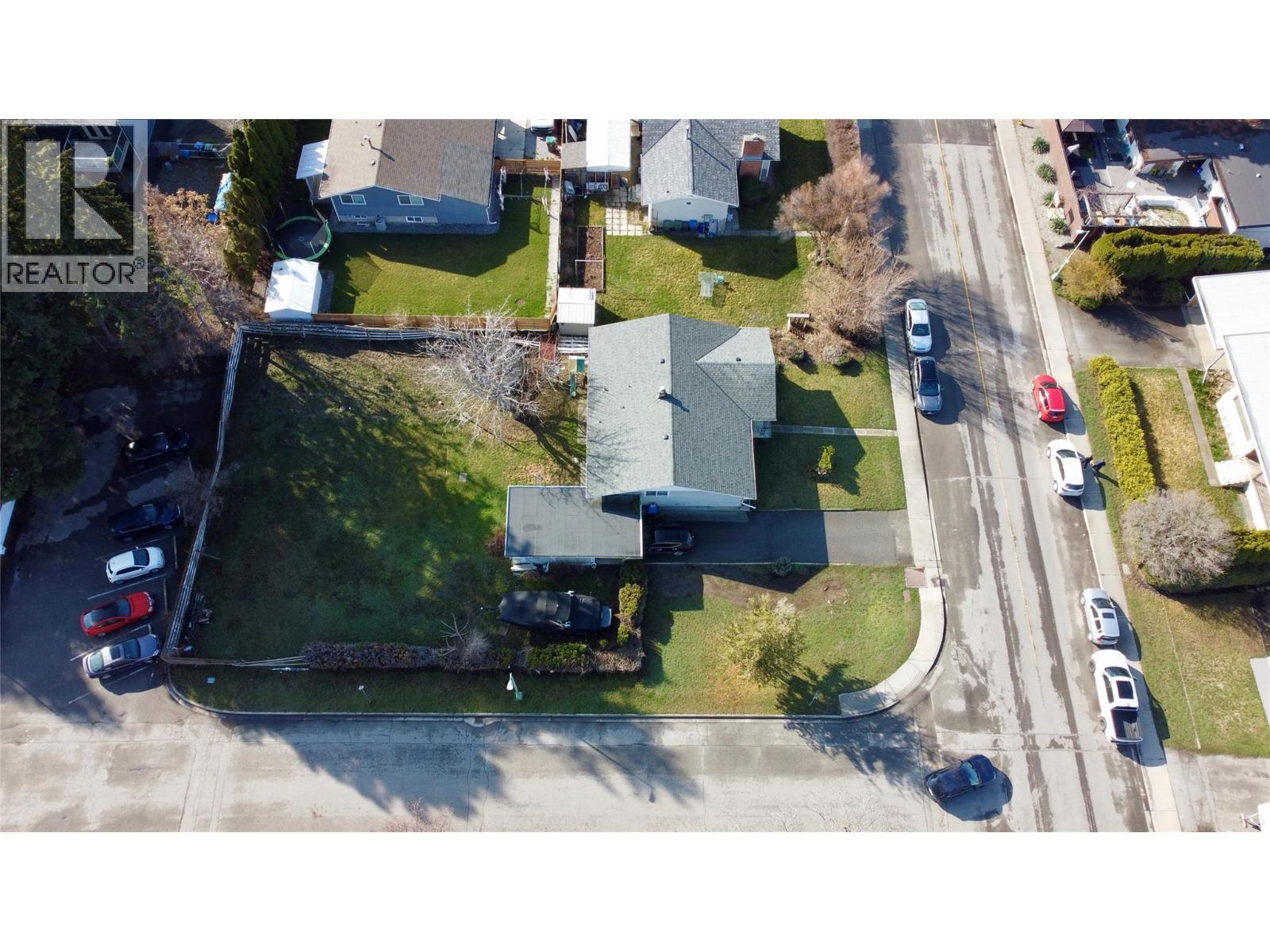 1481 Richmond Street. Kelowna, British Columbia