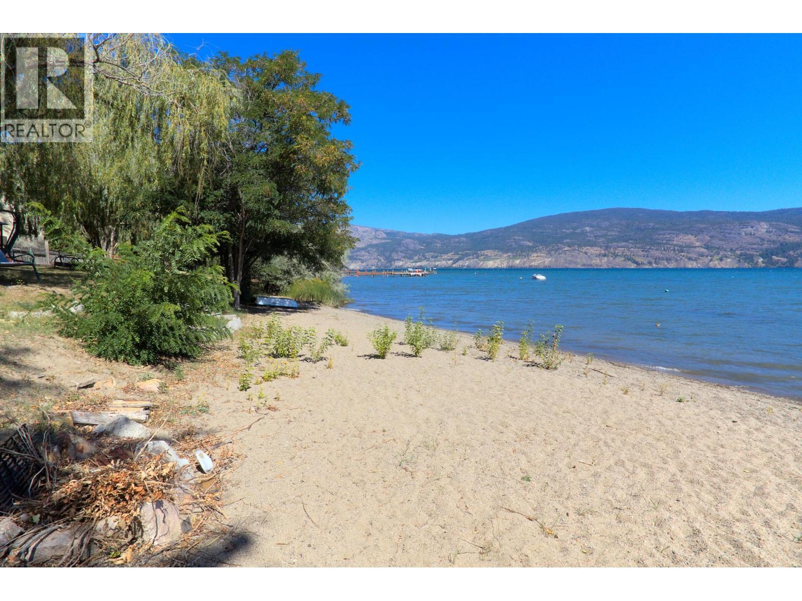 17001 Lakeshore Drive N. Summerland, British Columbia