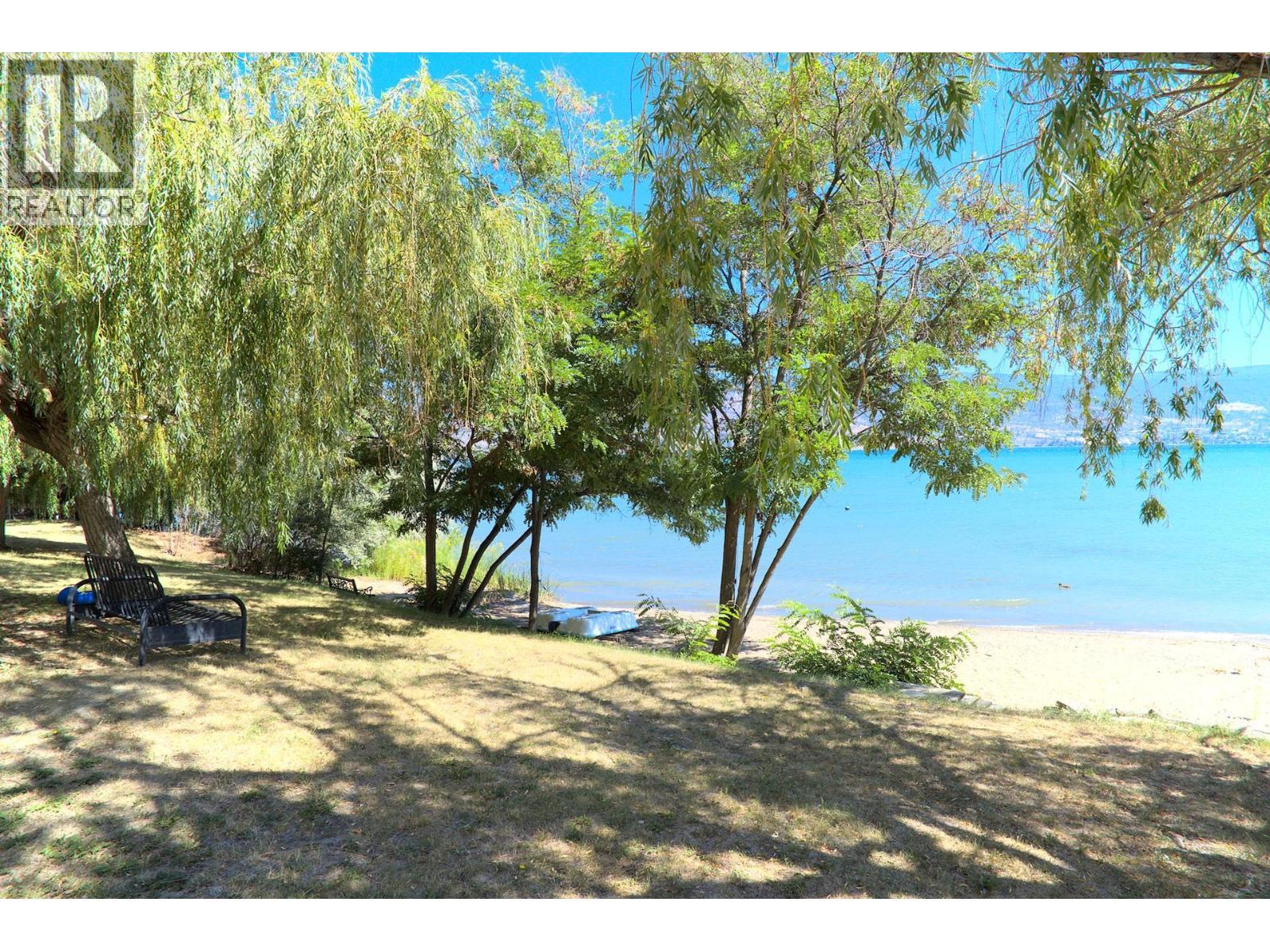 17001 Lakeshore Drive N. Summerland, British Columbia