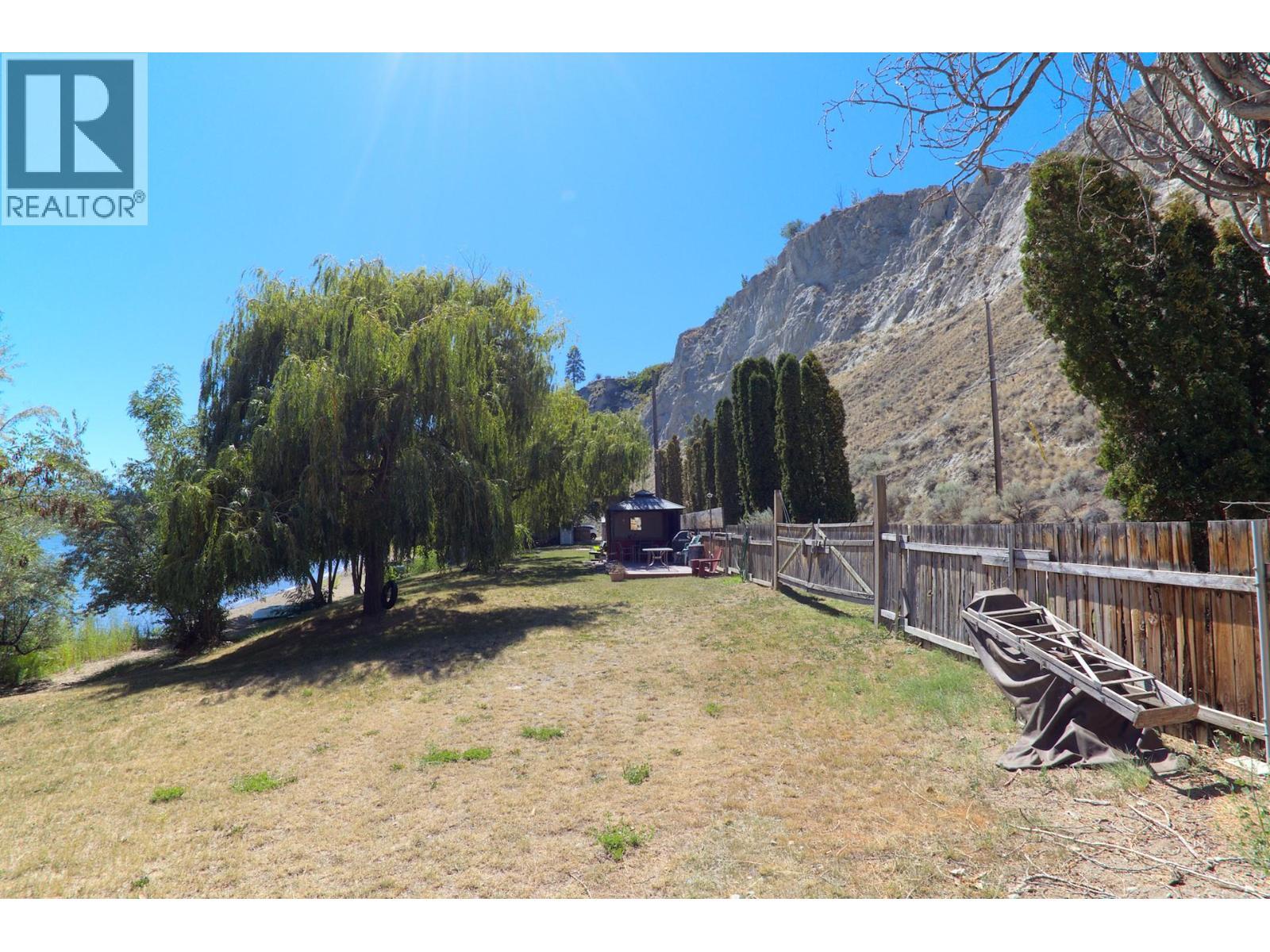 17001 Lakeshore Drive N. Summerland, British Columbia