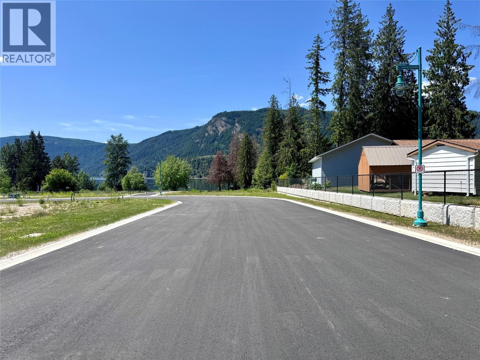 1 Wisemen Creek Court Lot# 13. Sicamous, British Columbia