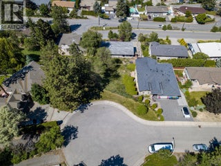 952 Ackerman Court. Kelowna, British Columbia