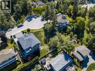 952 Ackerman Court. Kelowna, British Columbia
