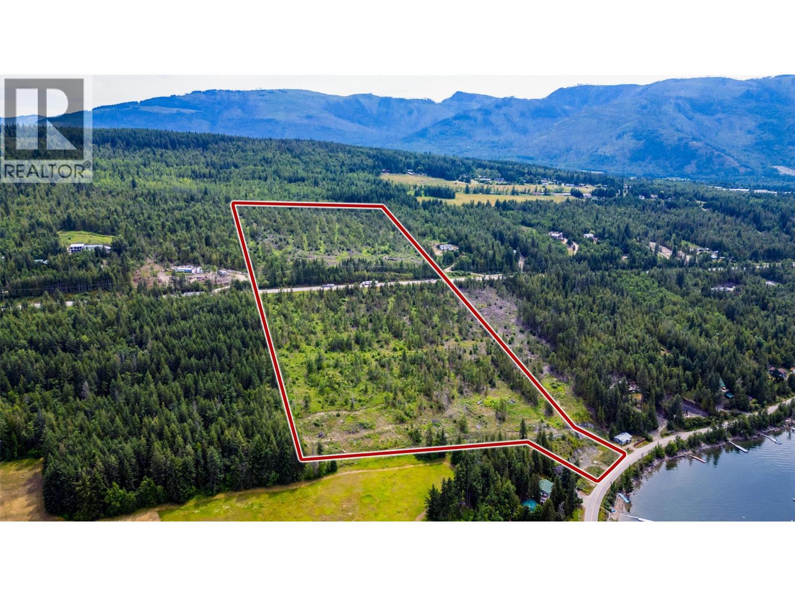 1720 Blind Bay Road. Sorrento, British Columbia