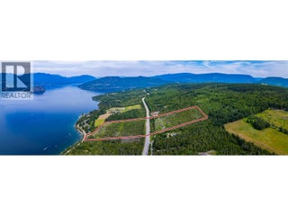 1720 Blind Bay Road. Sorrento, British Columbia
