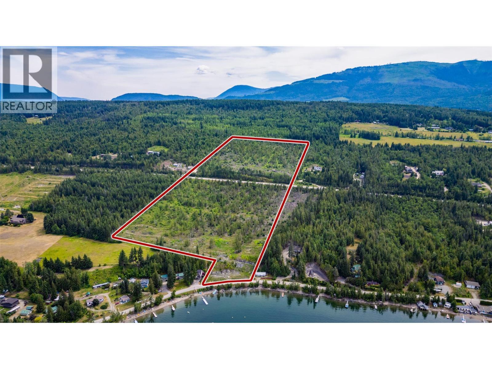 1720 Blind Bay Road. Sorrento, British Columbia