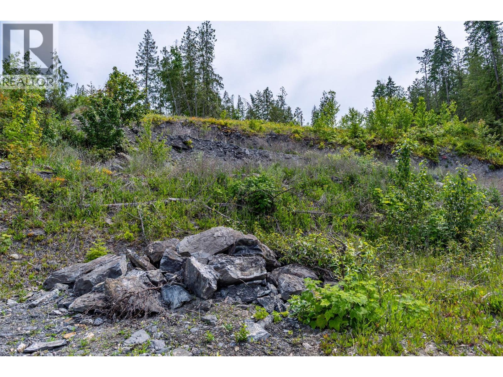 1720 Blind Bay Road. Sorrento, British Columbia