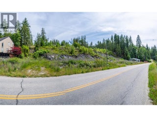 1720 Blind Bay Road. Sorrento, British Columbia