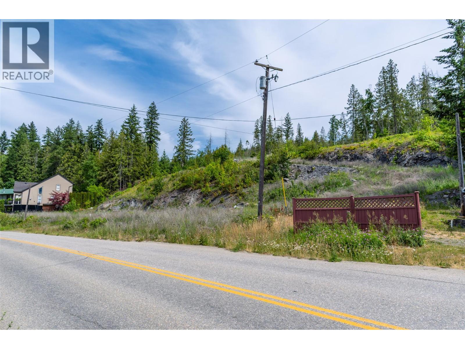 1720 Blind Bay Road. Sorrento, British Columbia