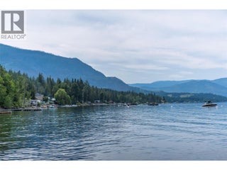 1720 Blind Bay Road. Sorrento, British Columbia