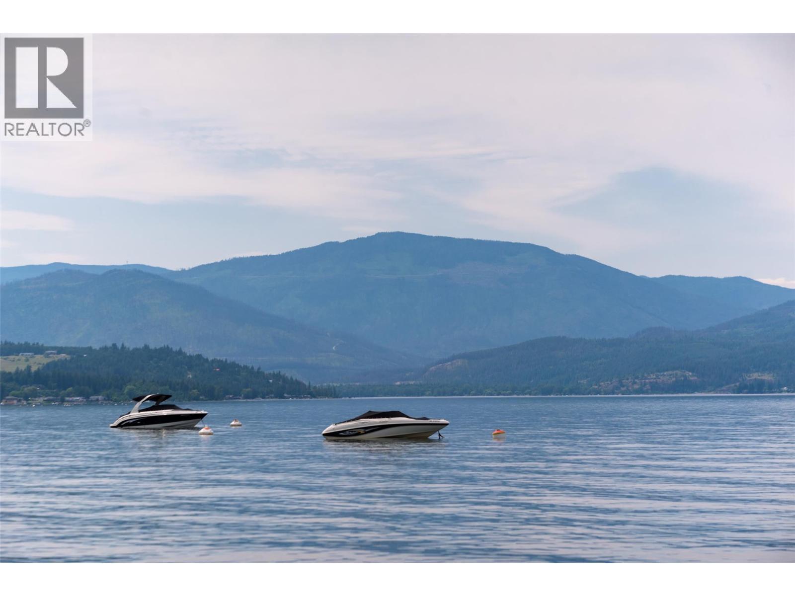 1720 Blind Bay Road. Sorrento, British Columbia