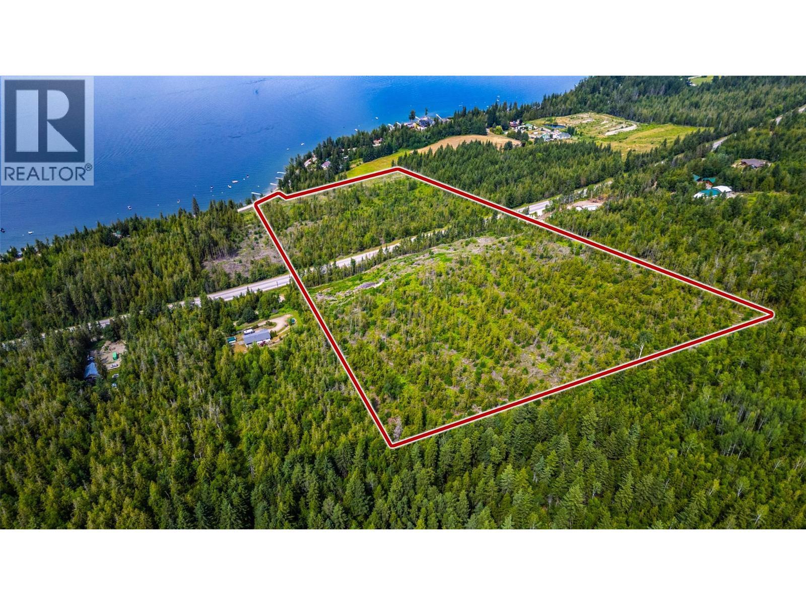 1720 Blind Bay Road. Sorrento, British Columbia