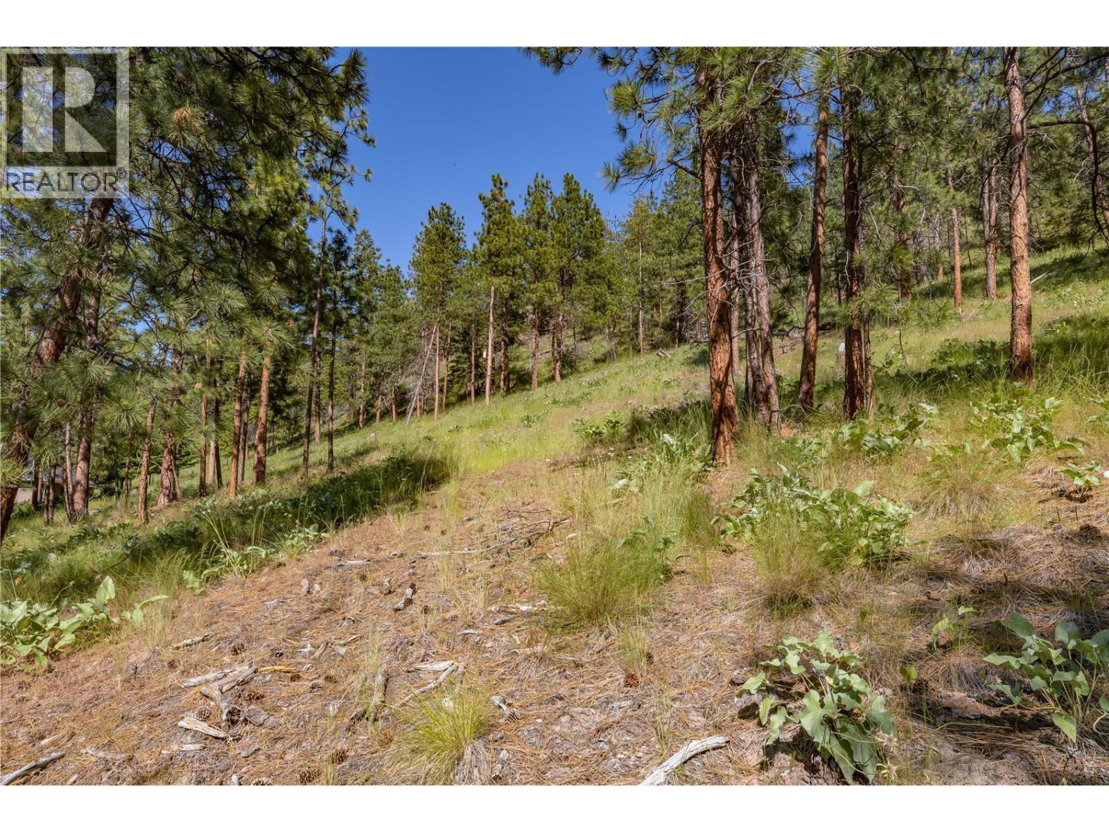 2455 Arthur Court. Kelowna, British Columbia