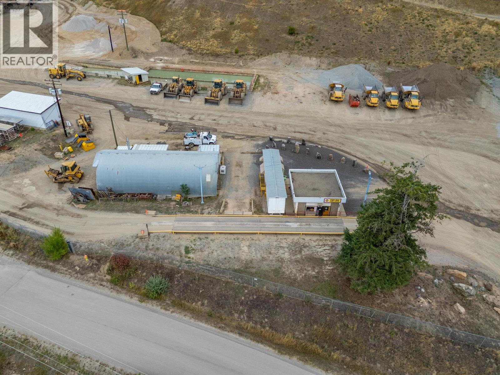 15799 Sawmill Road. Lake Country, British Columbia