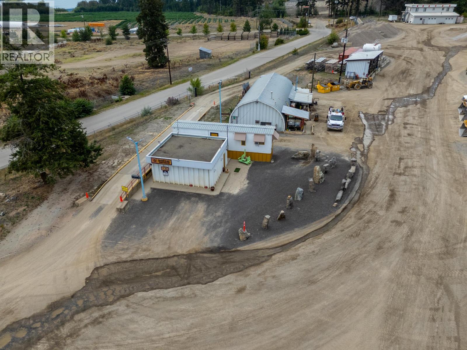 15799 Sawmill Road. Lake Country, British Columbia