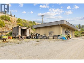 15799 Sawmill Road. Lake Country, British Columbia