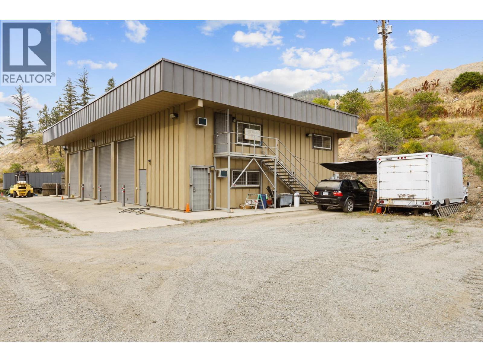 15799 Sawmill Road. Lake Country, British Columbia