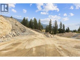 15799 Sawmill Road. Lake Country, British Columbia