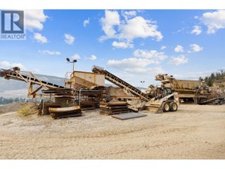 15799 Sawmill Road. Lake Country, British Columbia