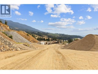 15799 Sawmill Road. Lake Country, British Columbia